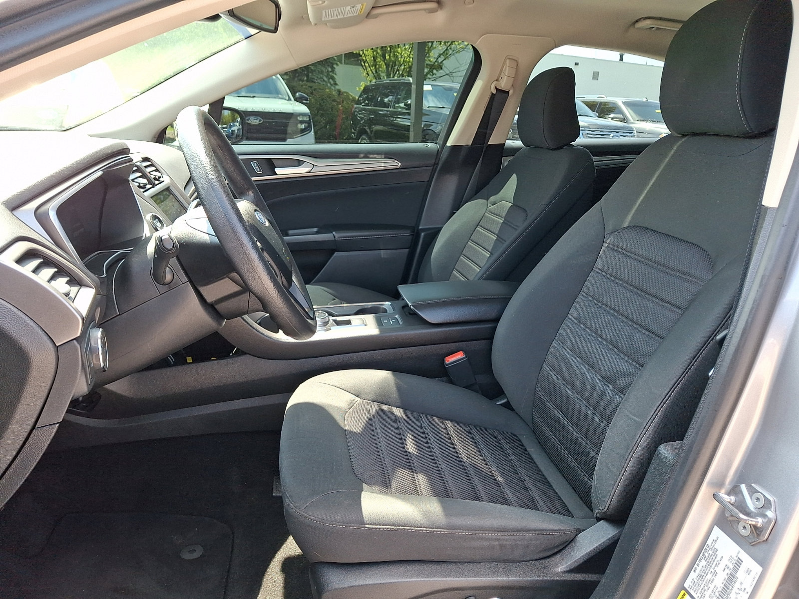 Certified 2020 Ford Fusion SE FWD image 16