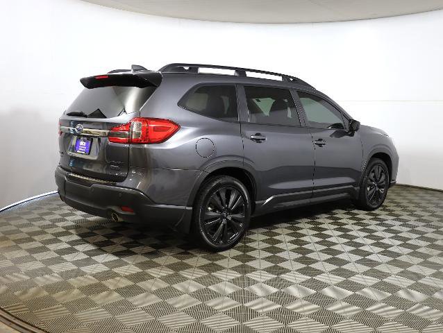 Used 2022 Subaru Ascent Onyx Edition image 4