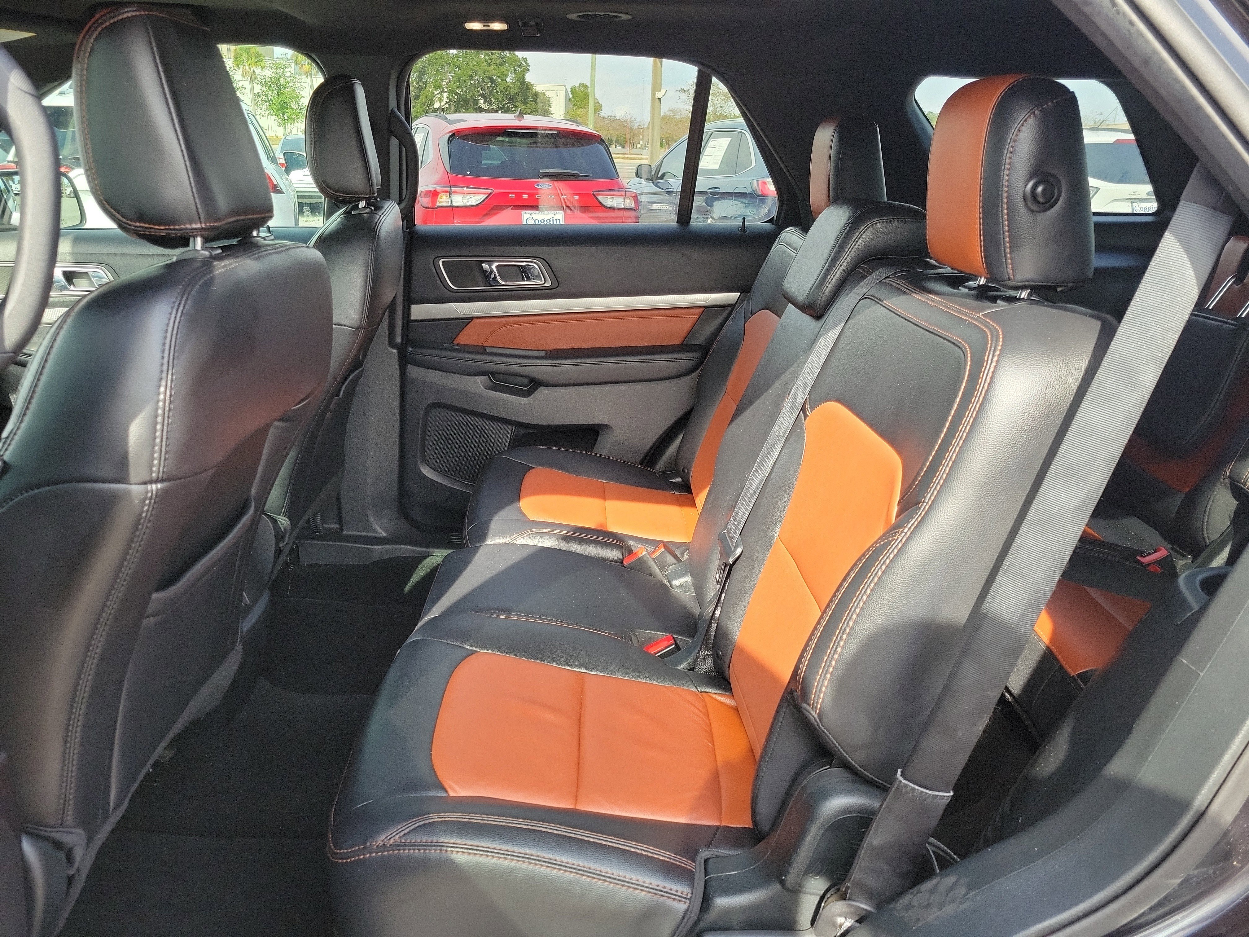 Certified 2019 Ford Explorer XLT w/ Equipment Group 202A image 24