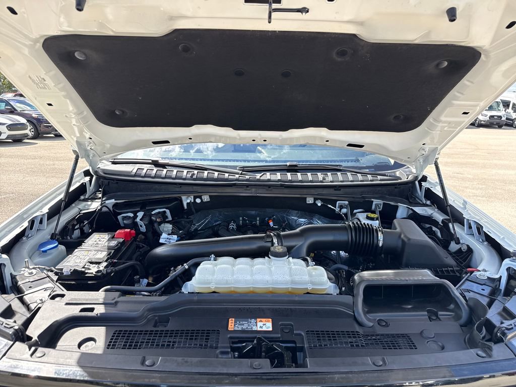 Certified 2025 Ford Expedition Max Platinum image 33