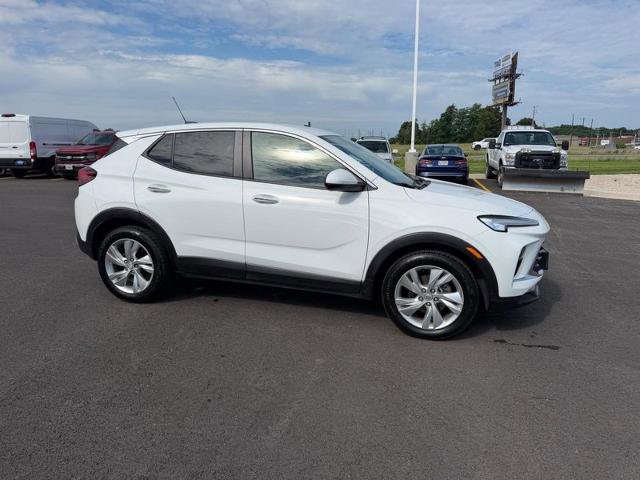 Used 2024 Buick Encore GX Preferred FWD image 4
