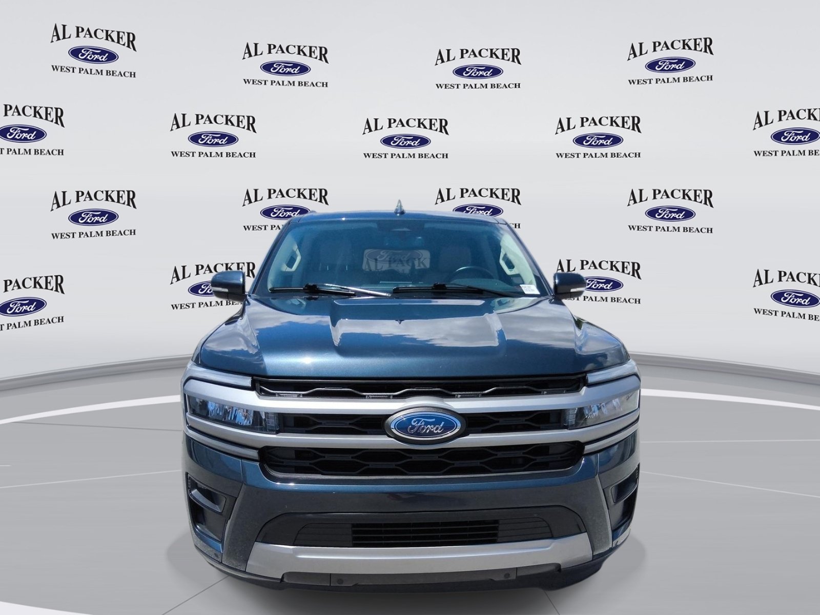 Certified 2023 Ford Expedition XLT RWD image 8