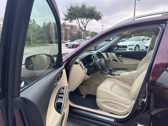 Used 2017 INFINITI QX50 w/ Premium Plus Package image 13