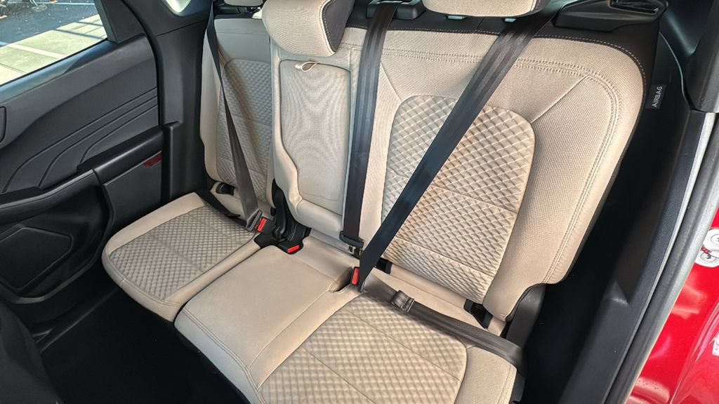Certified 2021 Ford Escape SE w/ SE Sport Appearance Package FWD image 23