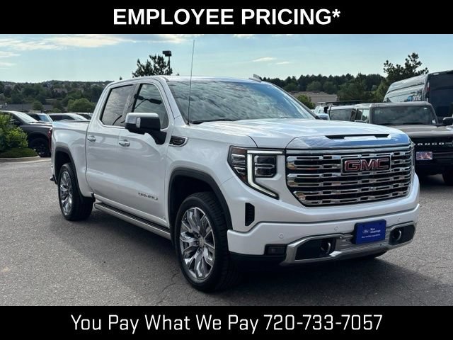 Used 2022 GMC Sierra 1500 Denali w/ Denali Reserve Package AWD/4WD image 9