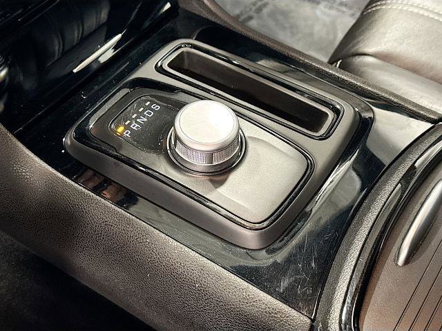 Used 2019 Chrysler 300 S image 14