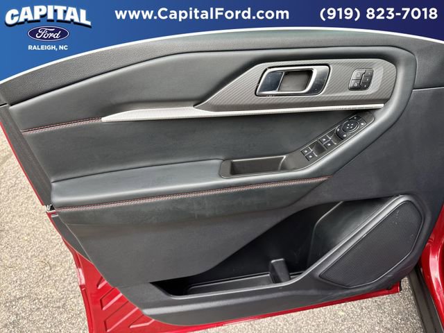 Certified 2025 Ford Explorer ST-Line w/ Premium Package AWD/4WD image 20