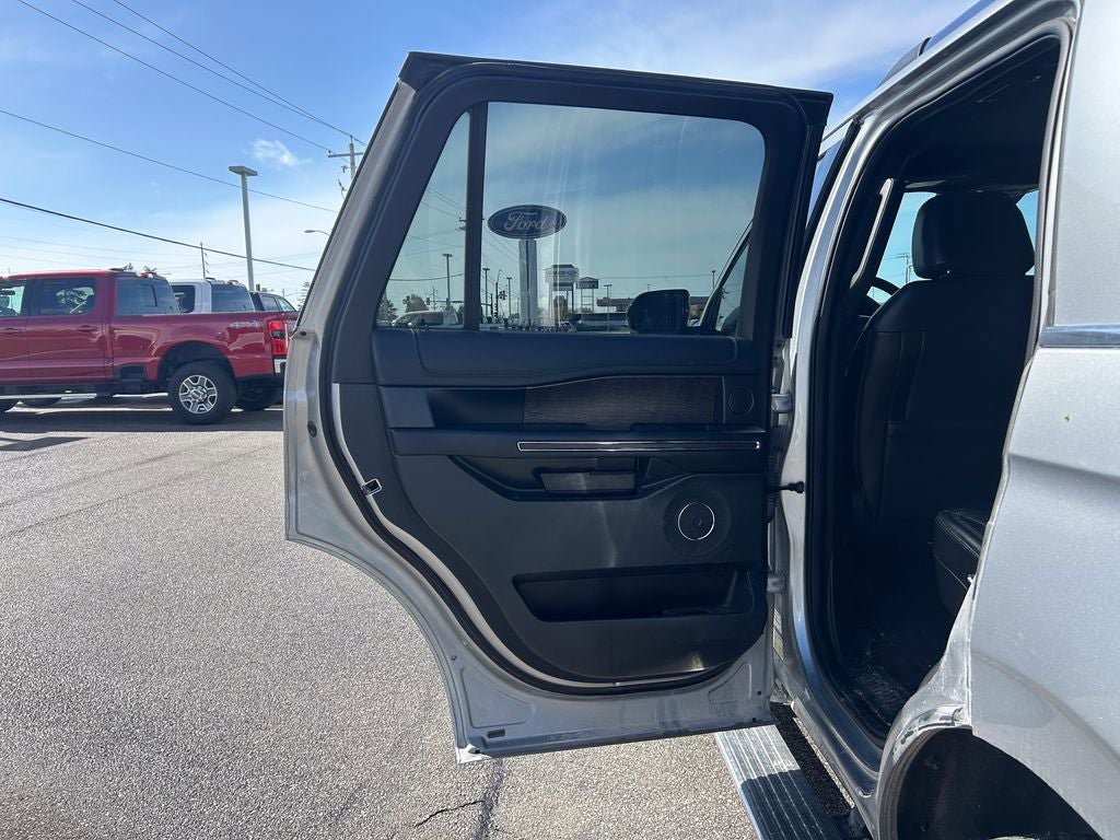 Certified 2021 Ford Expedition Limited AWD/4WD image 15