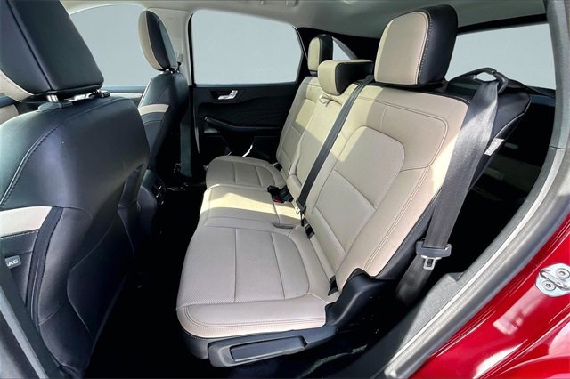 Certified 2021 Ford Escape SEL image 24