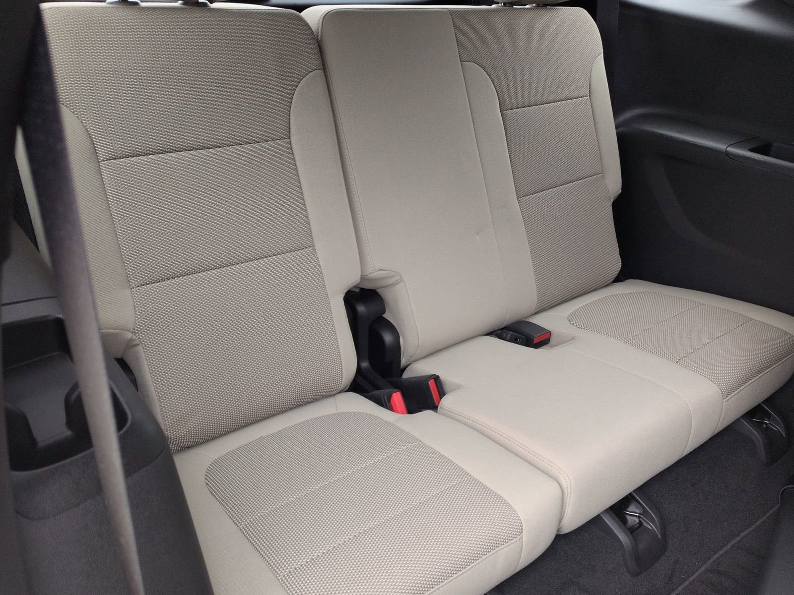 Used 2022 Chevrolet Traverse LT w/ LPO, Cargo Package image 24