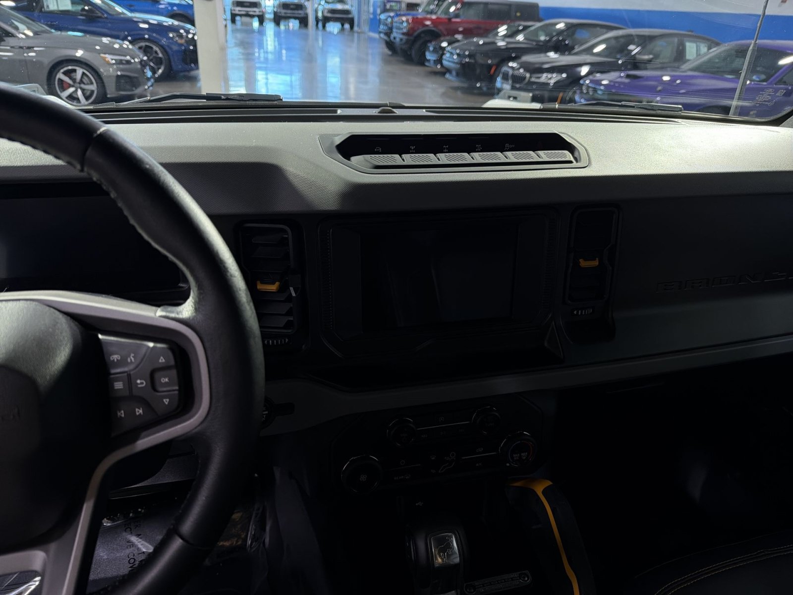 Certified 2023 Ford Bronco Badlands w/ Sasquatch Package AWD/4WD image 19