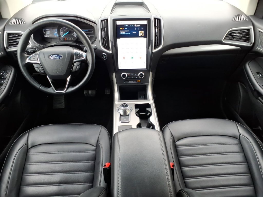 Certified 2024 Ford Edge SEL w/ Convenience Package AWD/4WD image 9