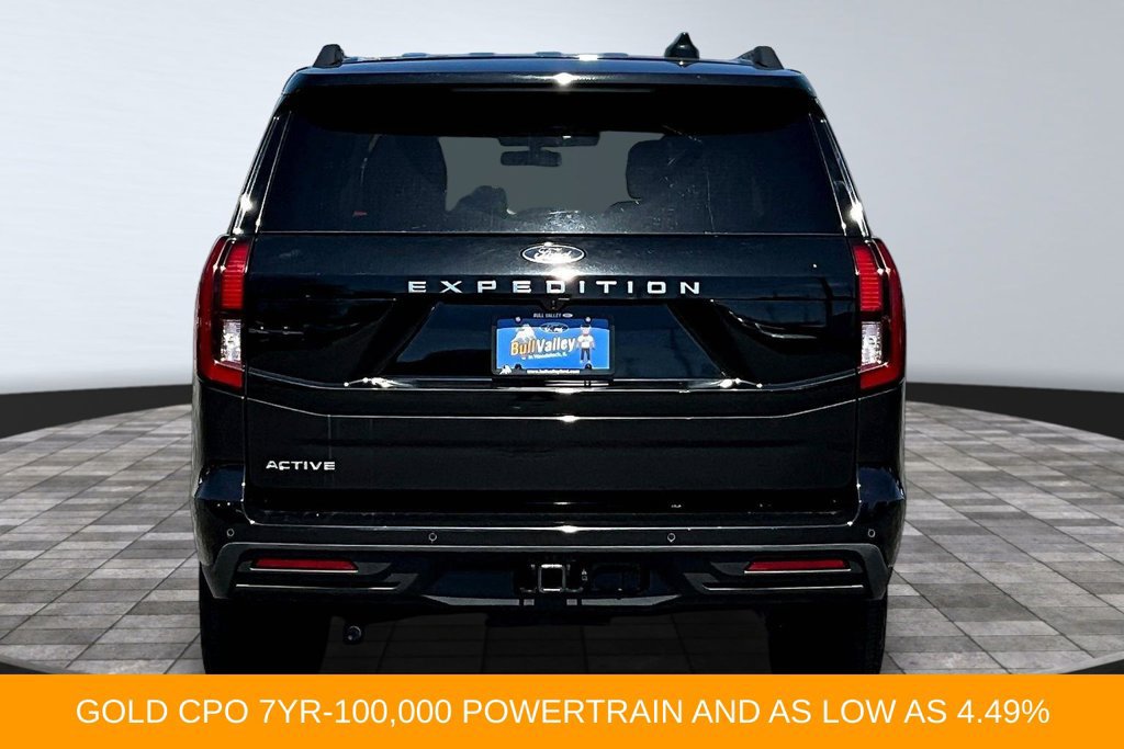 Certified 2025 Ford Expedition Active AWD/4WD image 5