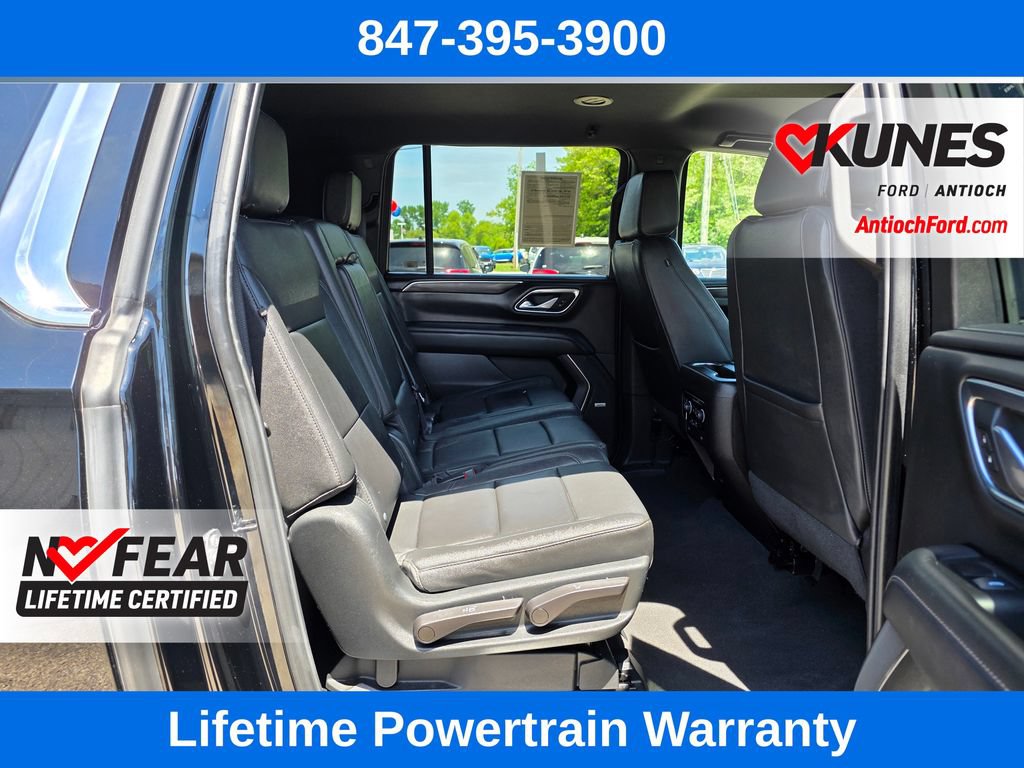 Used 2023 Chevrolet Suburban LT AWD/4WD image 30