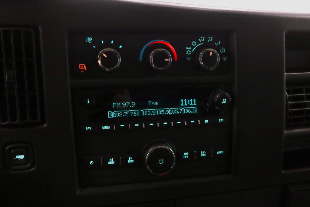 Used 2024 GMC Savana 2500 w/ Driver Convenience Package image 26
