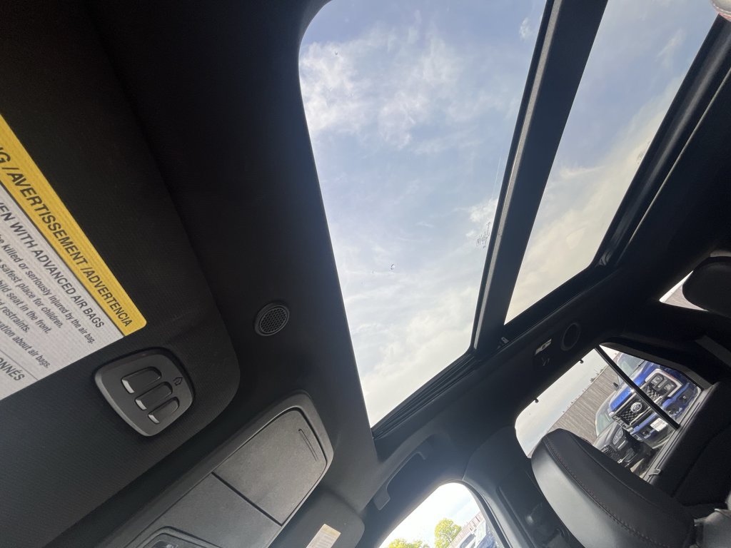 Certified 2025 Ford Explorer ST AWD/4WD image 13