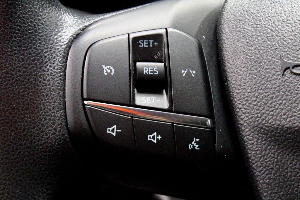 Certified 2025 Ford Escape Active image 26