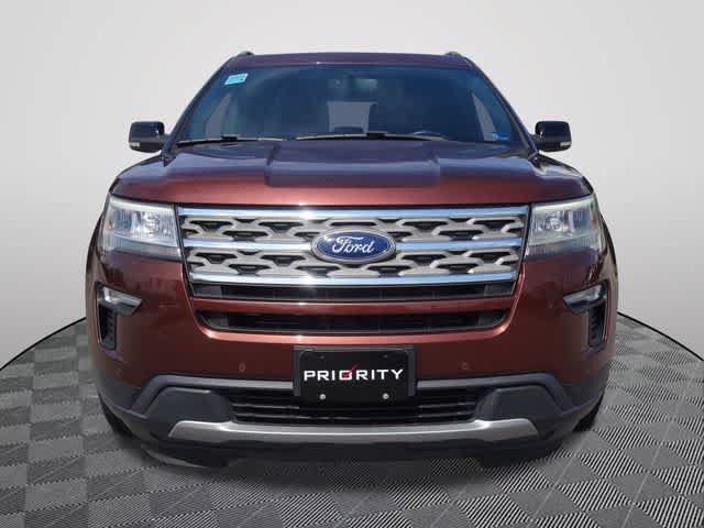 Certified 2018 Ford Explorer XLT w/ Equipment Group 202A FWD image 5