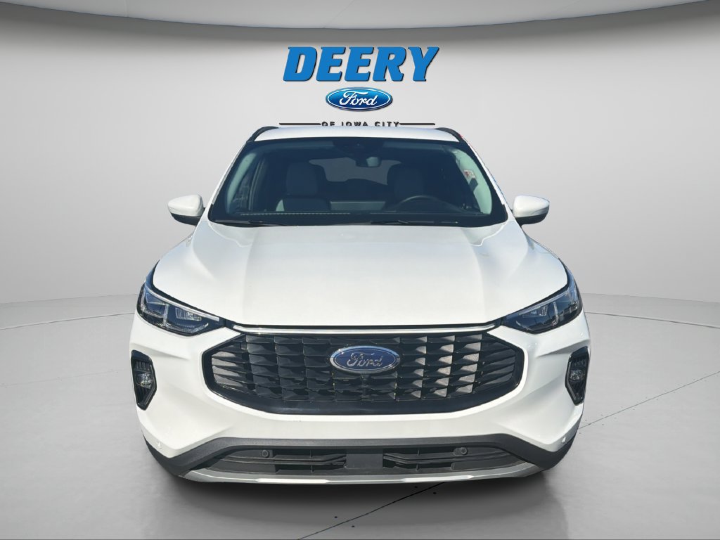 Certified 2023 Ford Escape Platinum w/ Premium Technology Package AWD/4WD image 3