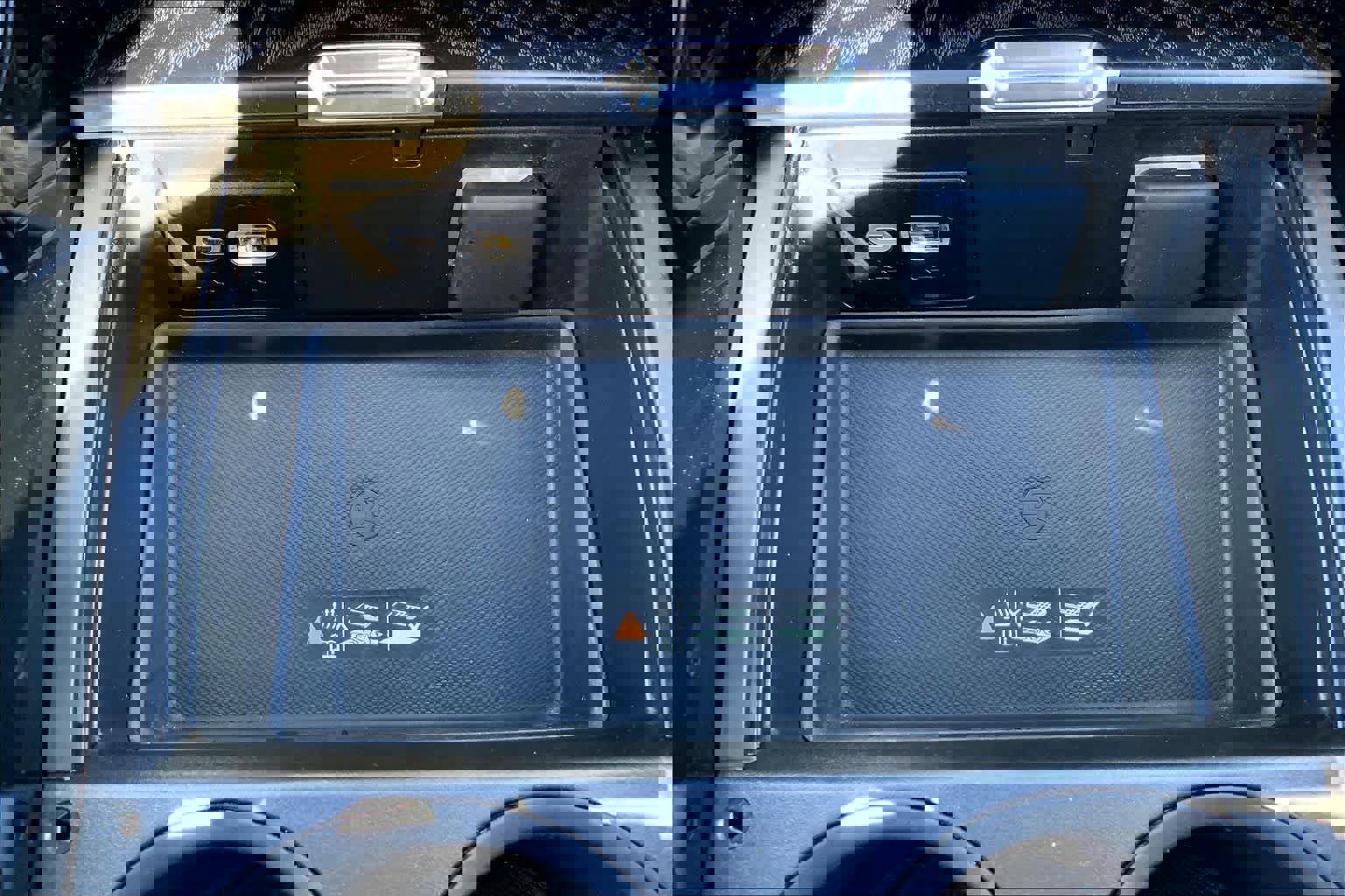 Used 2024 GMC Yukon Denali image 35