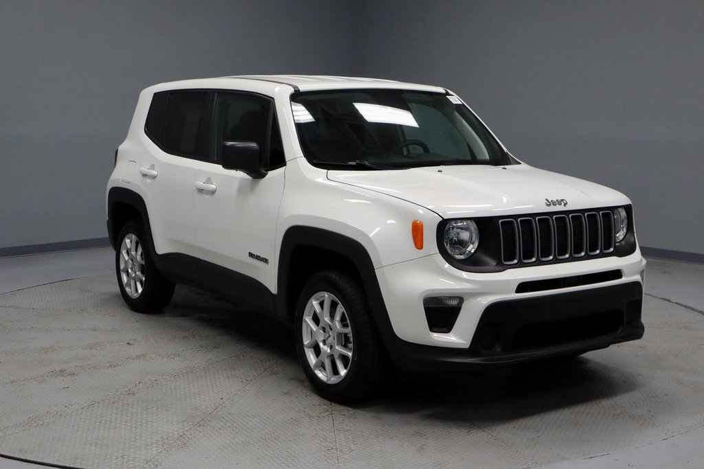 Used 2023 Jeep Renegade Latitude image 7