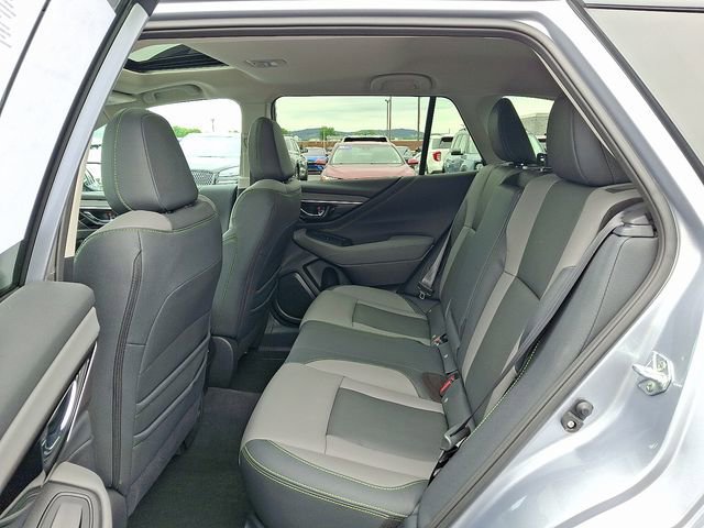 Used 2024 Subaru Outback Onyx Edition AWD/4WD image 10