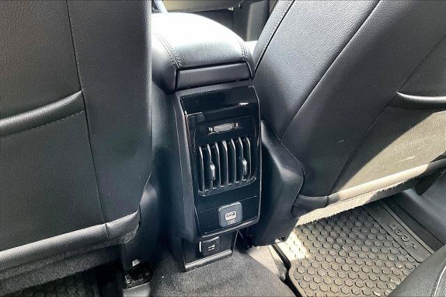 Used 2025 Jeep Compass Trailhawk AWD/4WD image 33