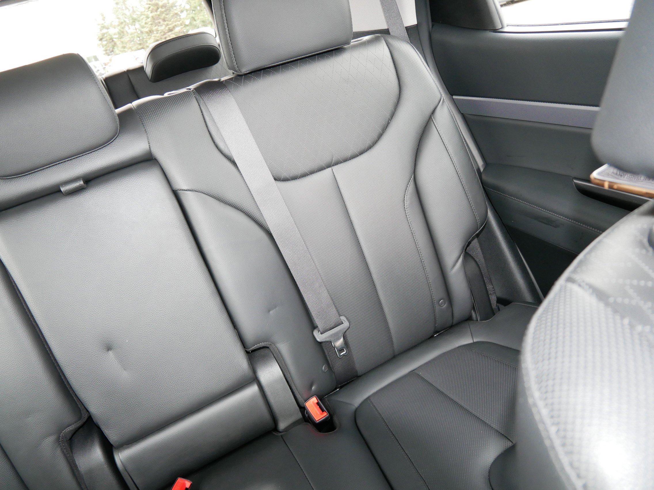 Used 2022 Hyundai Palisade SEL w/ 8P Bench Seat Package image 13