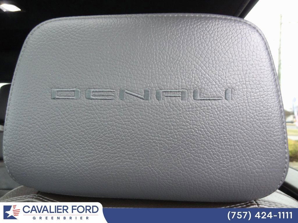 Used 2023 GMC Sierra 3500 Denali image 11