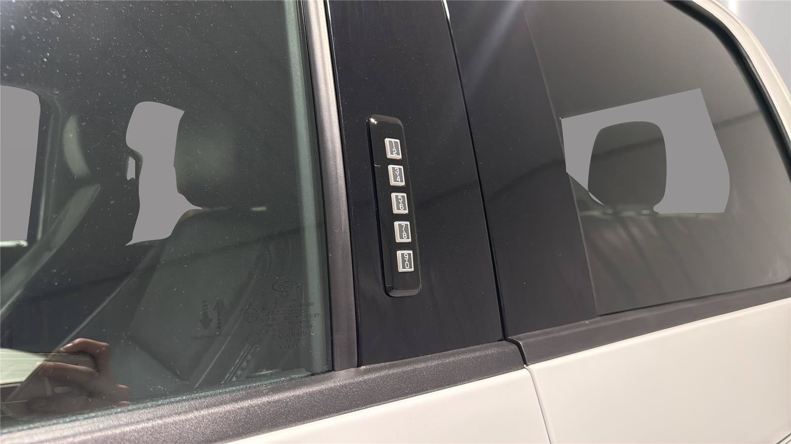 Certified 2019 Ford F350 Lariat w/ Chrome Package AWD/4WD image 33