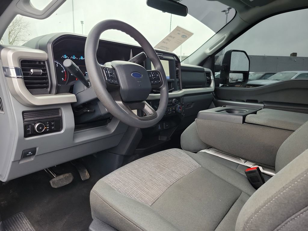 Certified 2025 Ford F250 XLT w/ FX4 Off-Road Package image 20