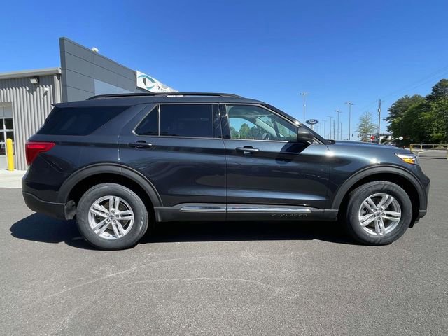 Certified 2022 Ford Explorer XLT image 6