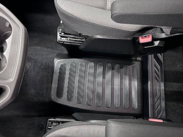 Certified 2024 Ford Transit 350 XLT image 24