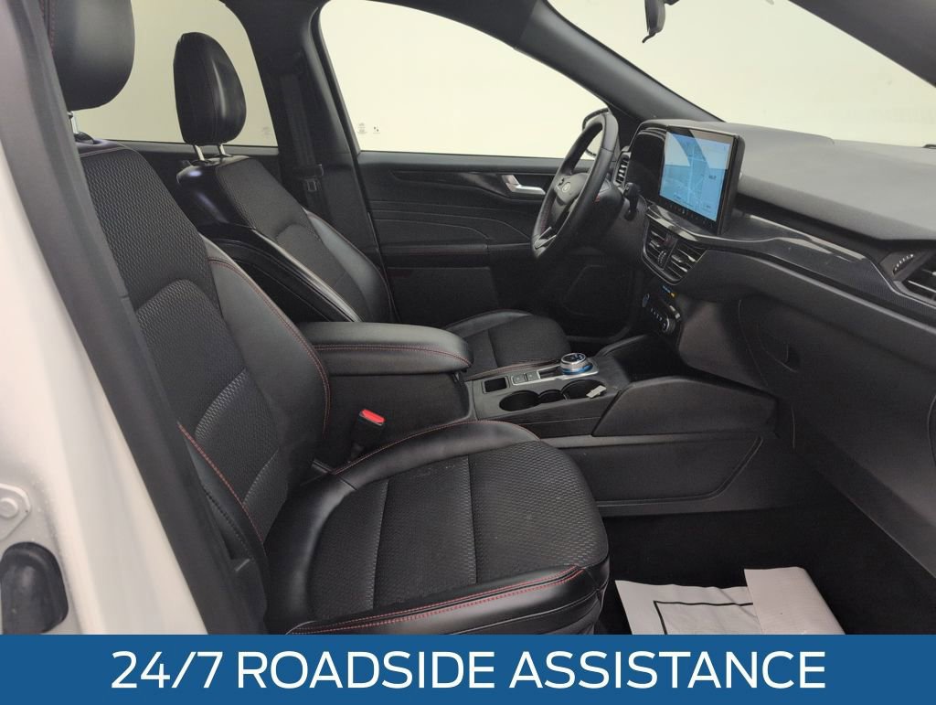 Certified 2024 Ford Escape ST-Line w/ Tech Pack #1 image 15