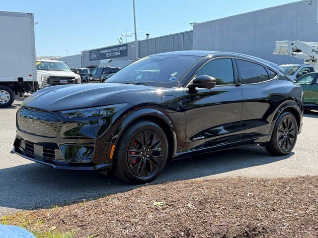 Certified 2025 Ford Mustang Mach-E Premium w/ Sport Appearance Package AWD/4WD image 7