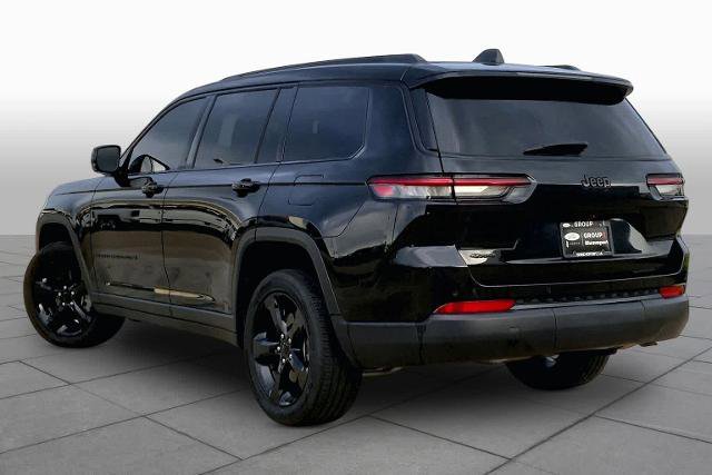Used 2025 Jeep Grand Cherokee L Altitude AWD/4WD image 12