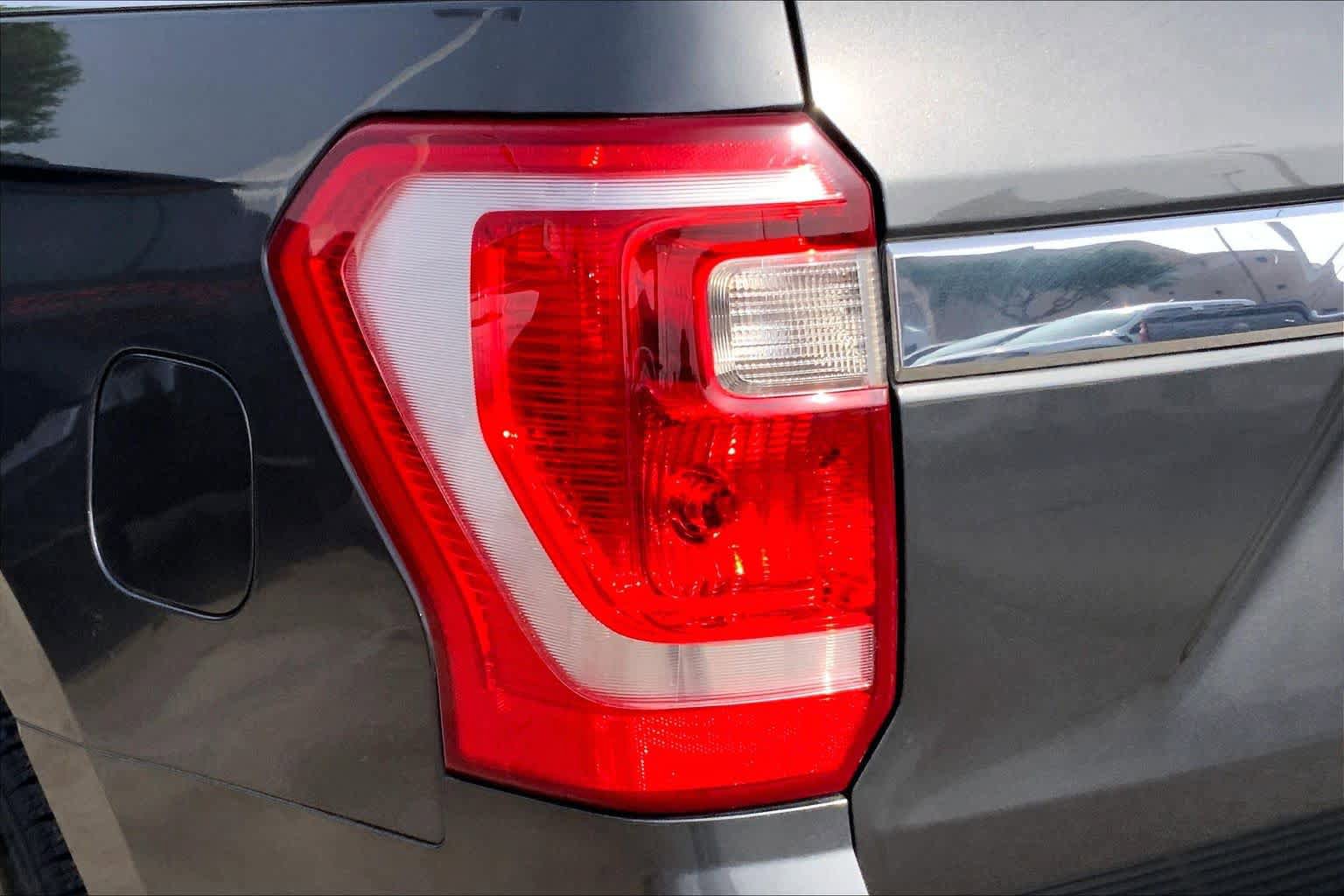 Certified 2021 Ford Expedition XLT RWD image 25