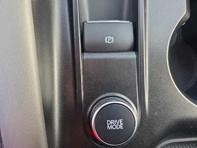 Certified 2025 Ford Explorer Active image 30