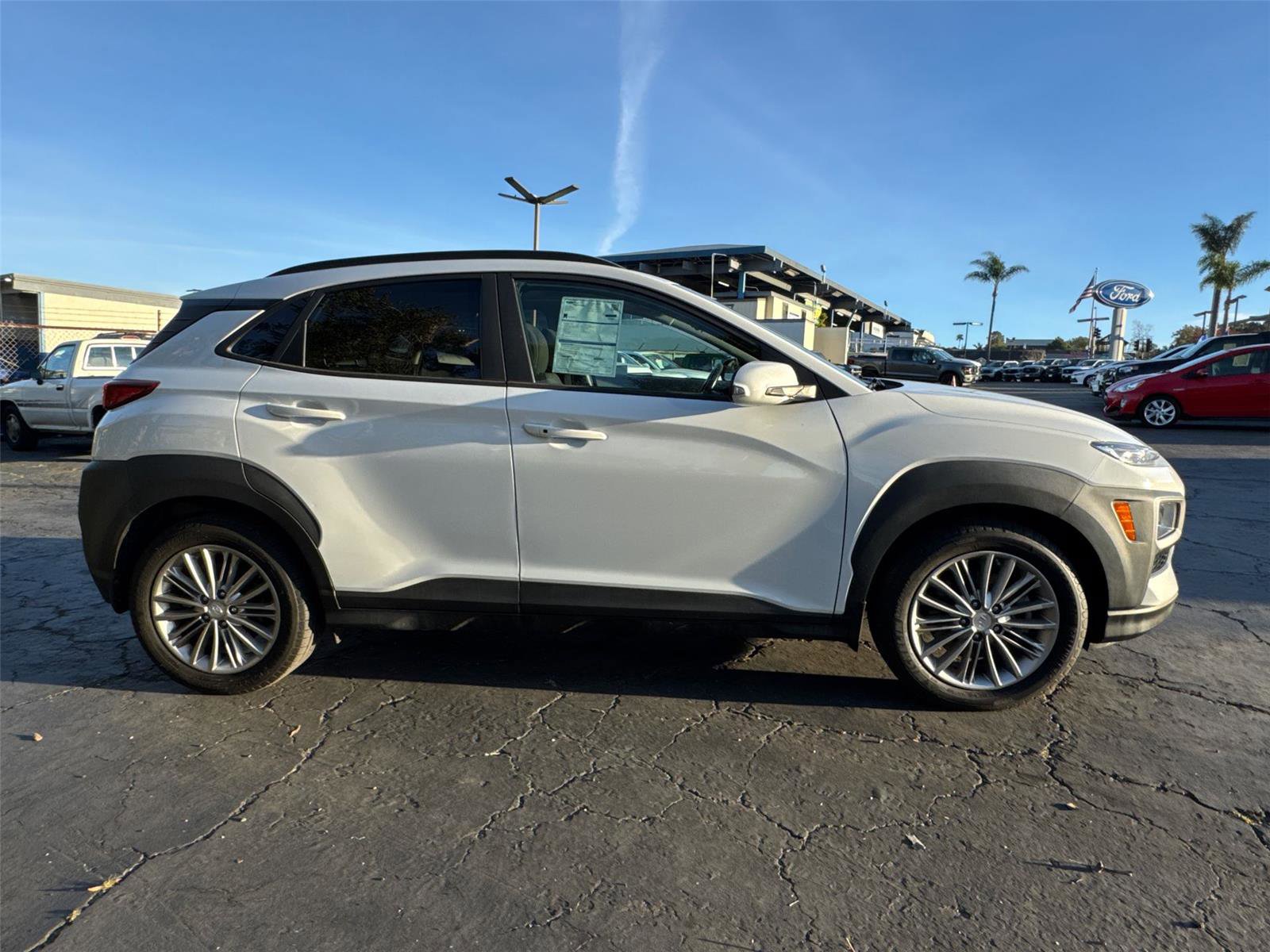Used 2019 Hyundai Kona SEL w/ SEL Tech Package 02 image 3