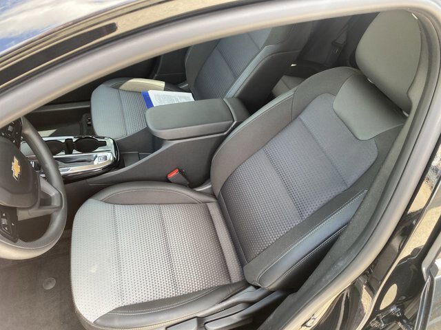 Used 2024 Chevrolet Trax LT FWD image 13