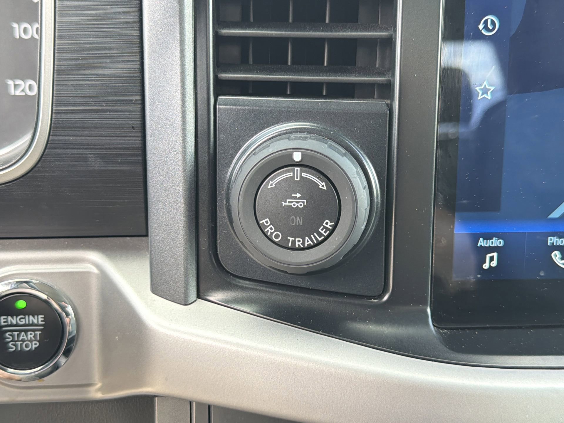 Certified 2022 Ford F150 XLT w/ Equipment Group 302A High image 16