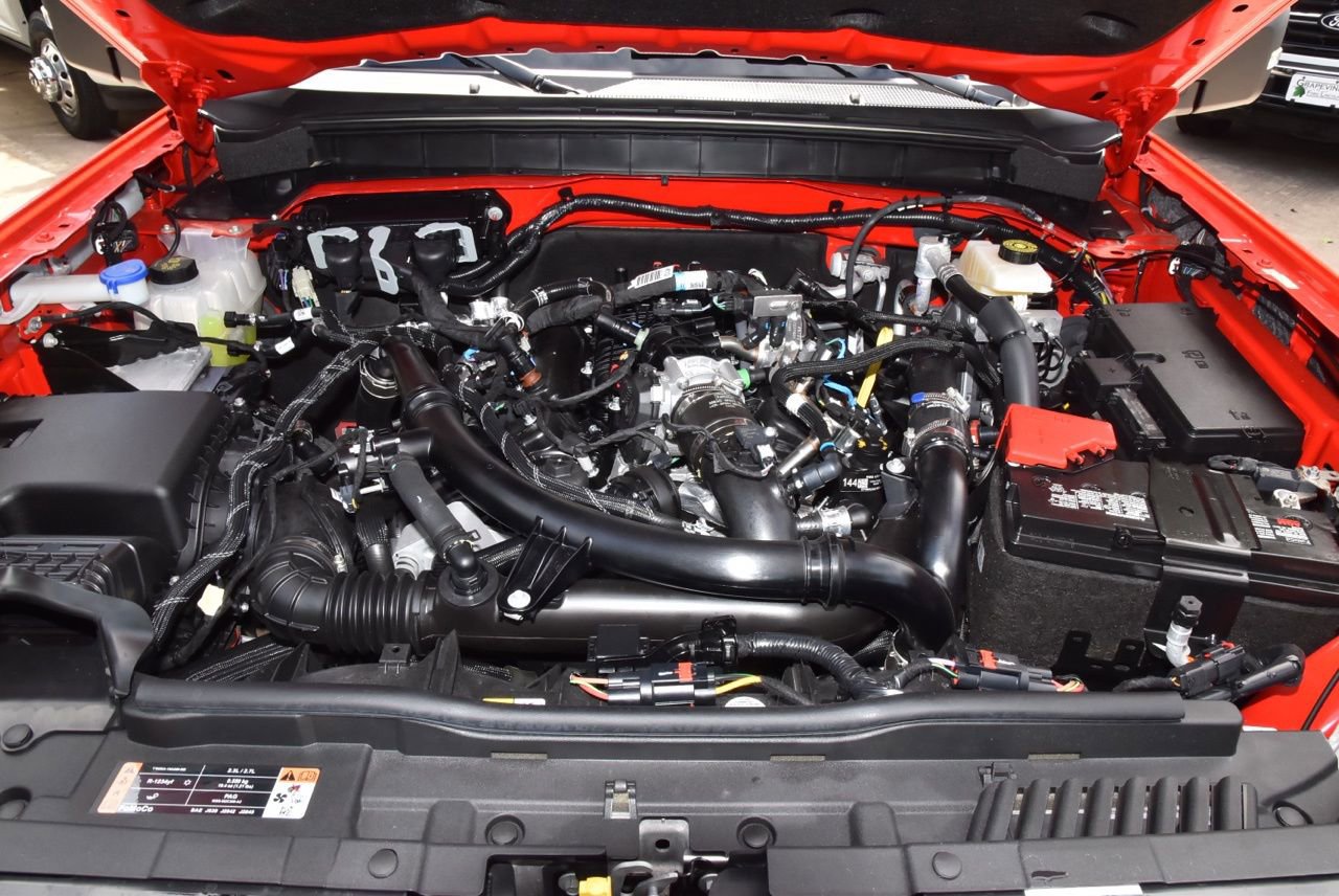 Certified 2024 Ford Bronco Wildtrak AWD/4WD image 49