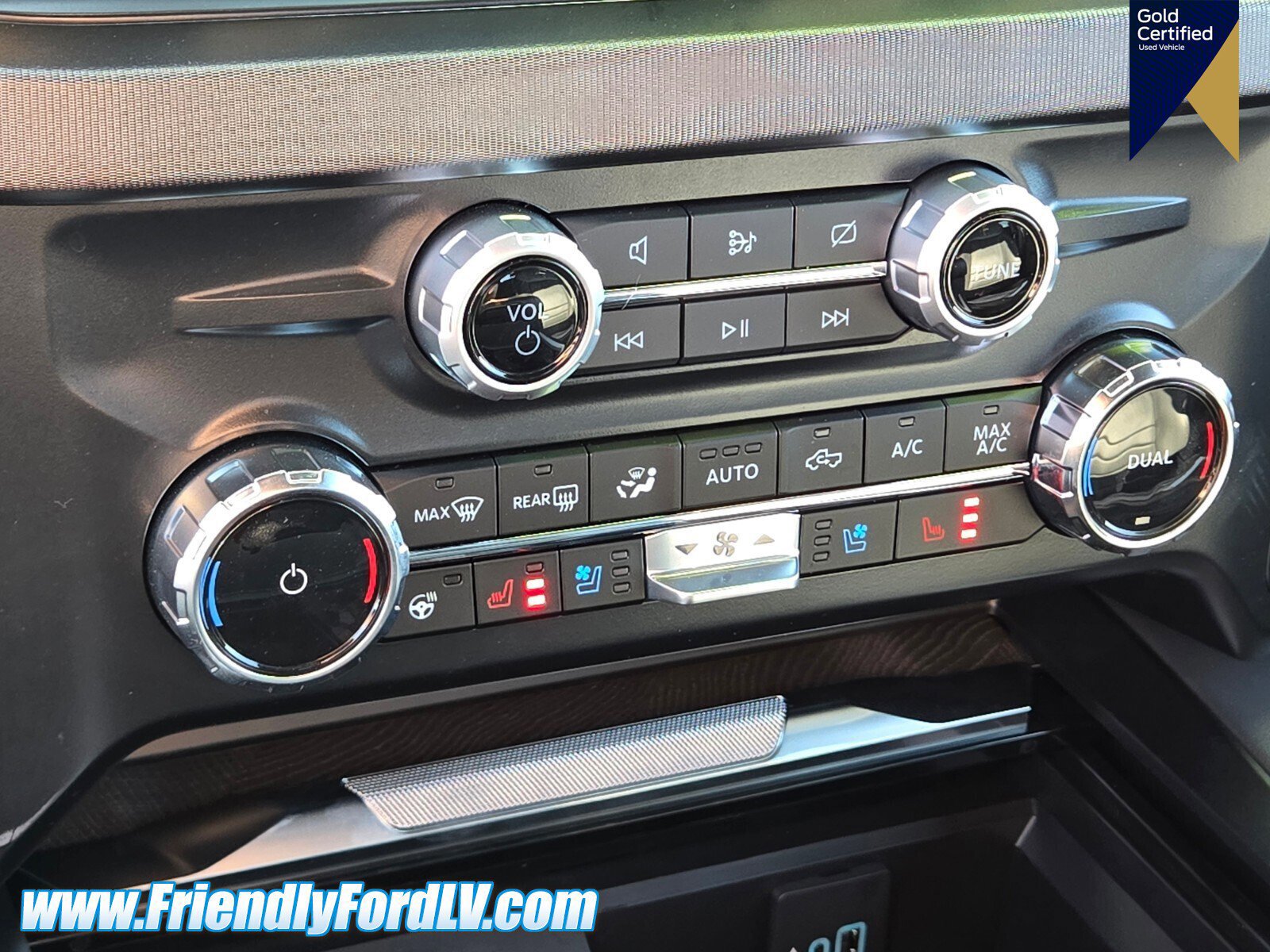 Certified 2024 Ford F250 Platinum image 22