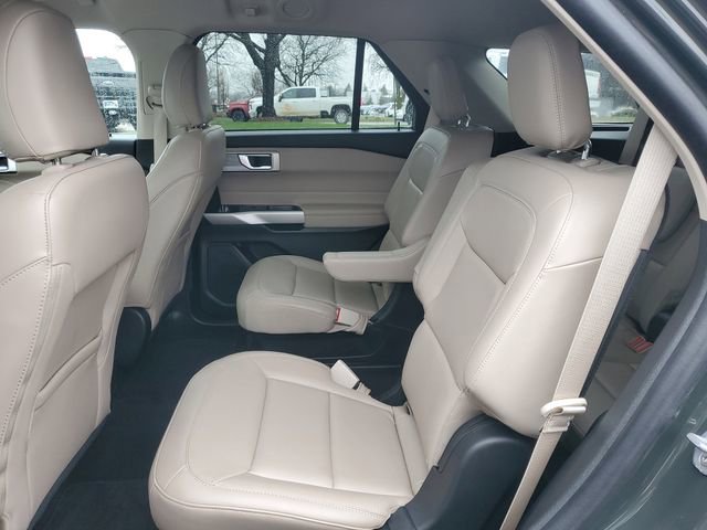 Certified 2024 Ford Explorer XLT w/ Equipment Group 202A image 28