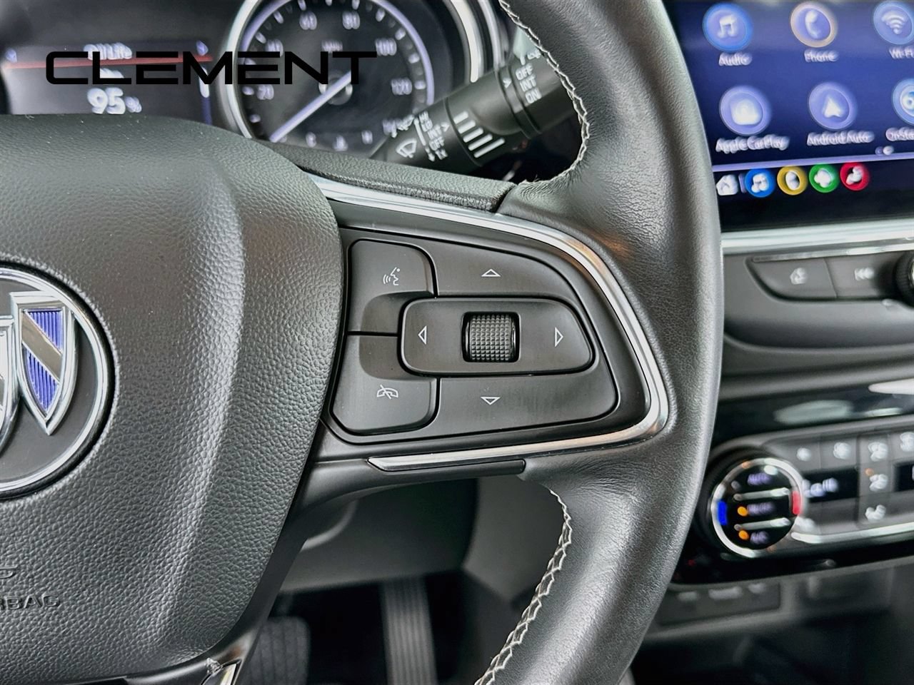 Used 2023 Buick Encore GX Select w/ Sport Touring Package FWD image 17