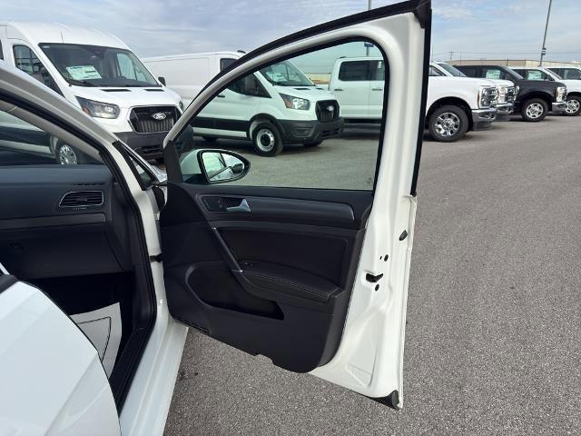 Used 2020 Volkswagen Golf 4-Door image 15