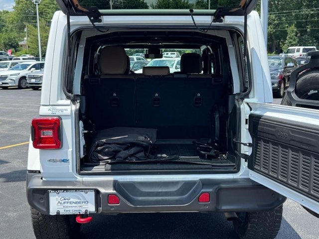 Used 2021 Jeep Wrangler Unlimited Sahara w/ Cold Weather Group AWD/4WD image 5