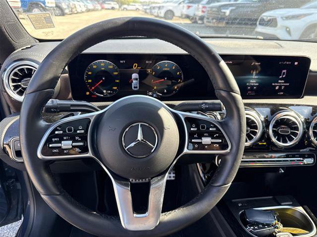 Used 2022 Mercedes-Benz A 220 4MATIC image 9