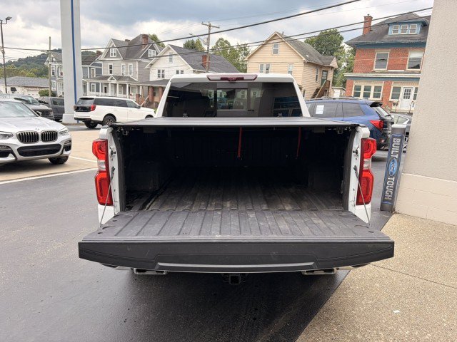 Used 2023 Chevrolet Silverado 1500 LTZ w/ LTZ Premium Package AWD/4WD image 8