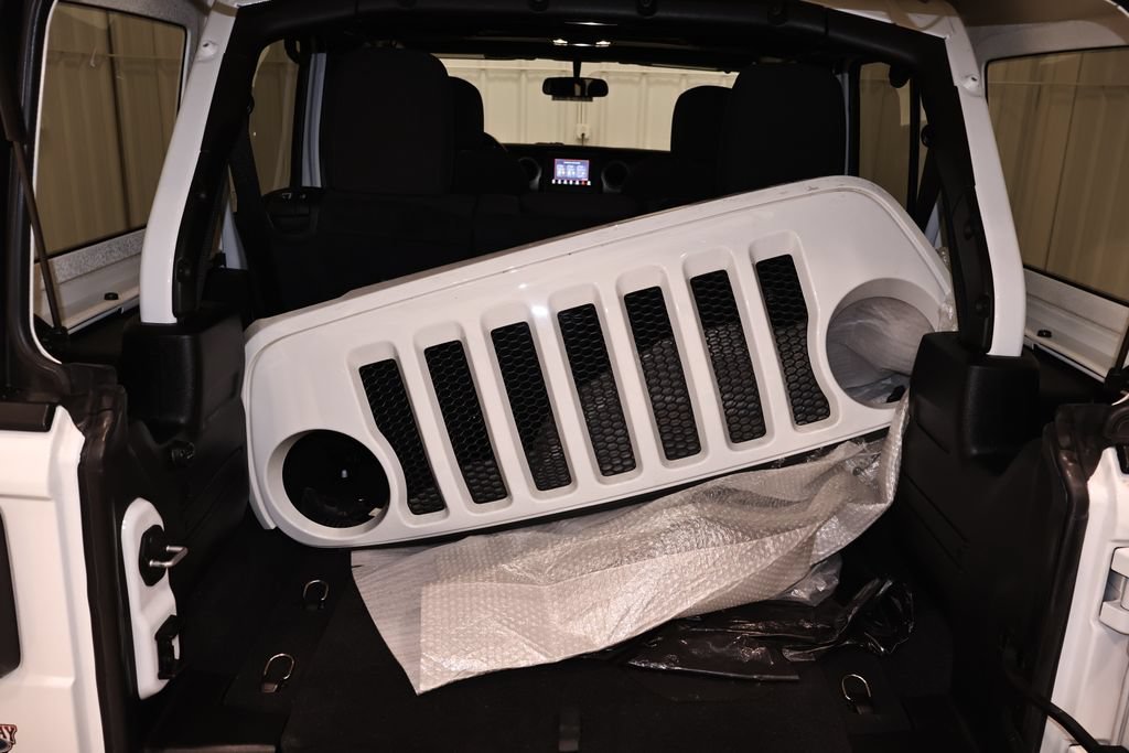 Used 2020 Jeep Wrangler Unlimited Sport S AWD/4WD image 33